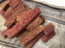 Деревенские гренки с аджикой