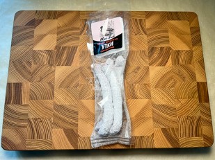 Рыбные снеки: Колбаски сыровяленые Mini Fuet 