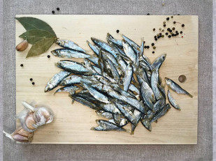 Каталог продукции: Тюлька вяленая